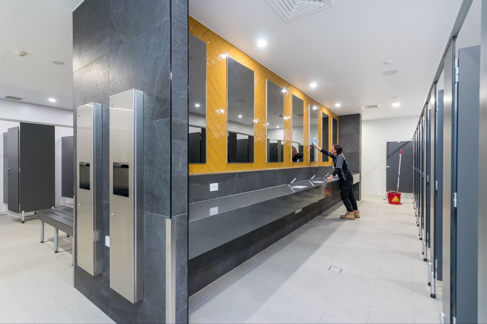 Commercial bathroom and washroom cleaning environment