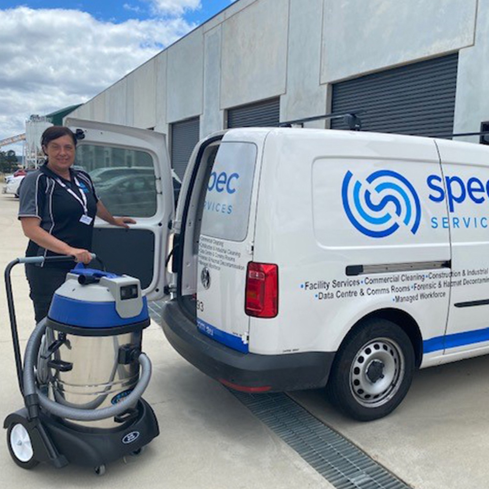Vehicle-based commercial vacuum or equipment service support in Canberra