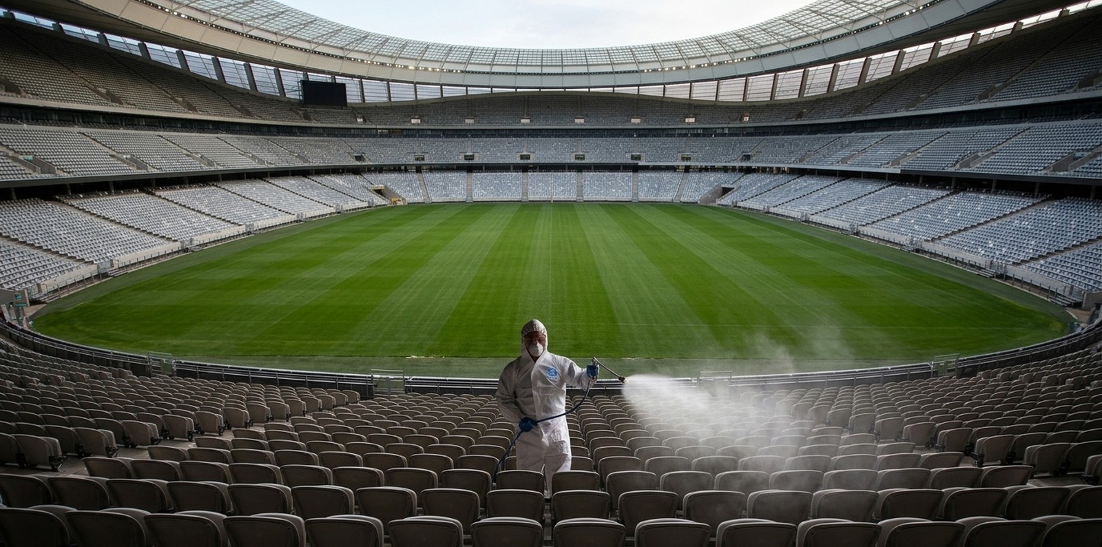 Large sports or leisure facility sanitisation activity